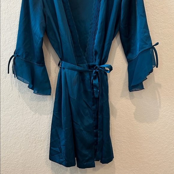 Secret Treasures Teal Women's Robe - Picture 5 of 8
